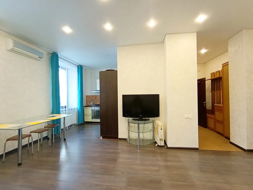 Просторная квартира в самом центре