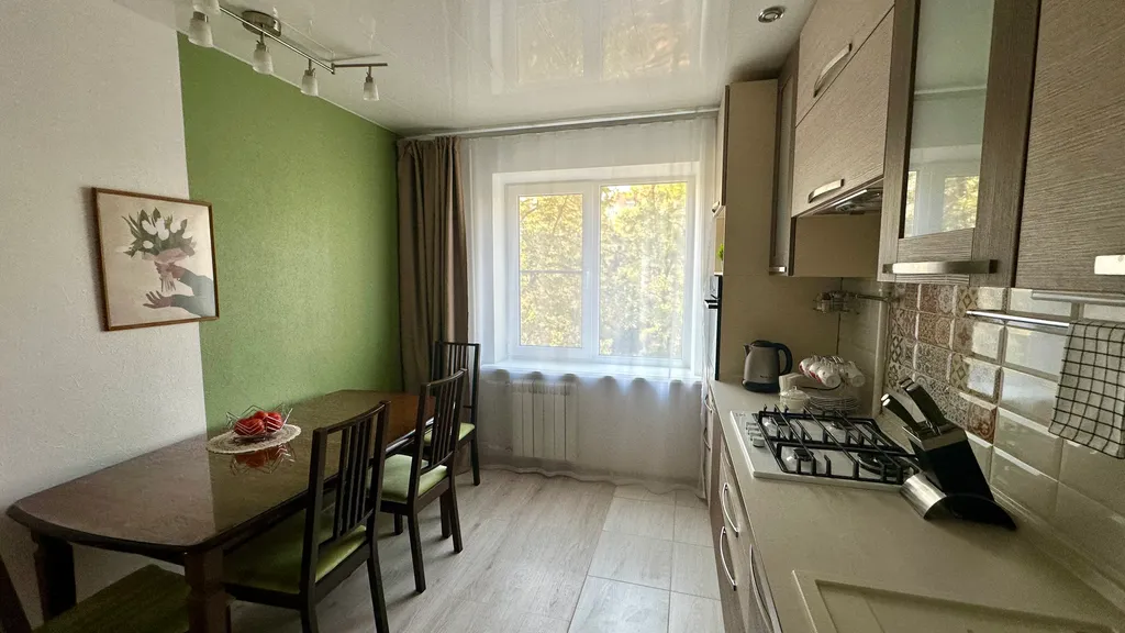 2комнатная квартира в Золотом квадрате Северного