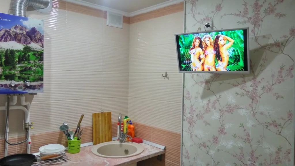 2-к кв. 4-кровати. Хороший район.