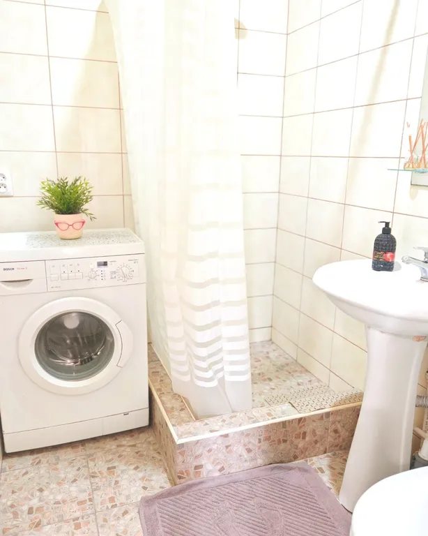 7-комнатный Дом