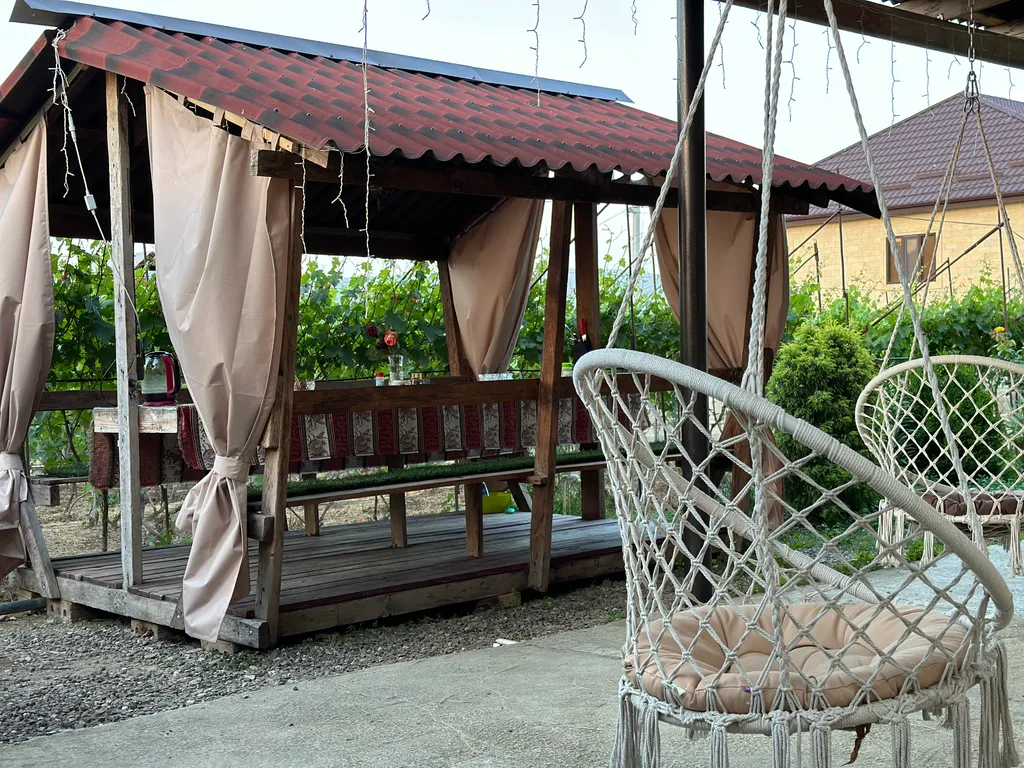 Уютный домик с большим огородом у Сулакского каньона