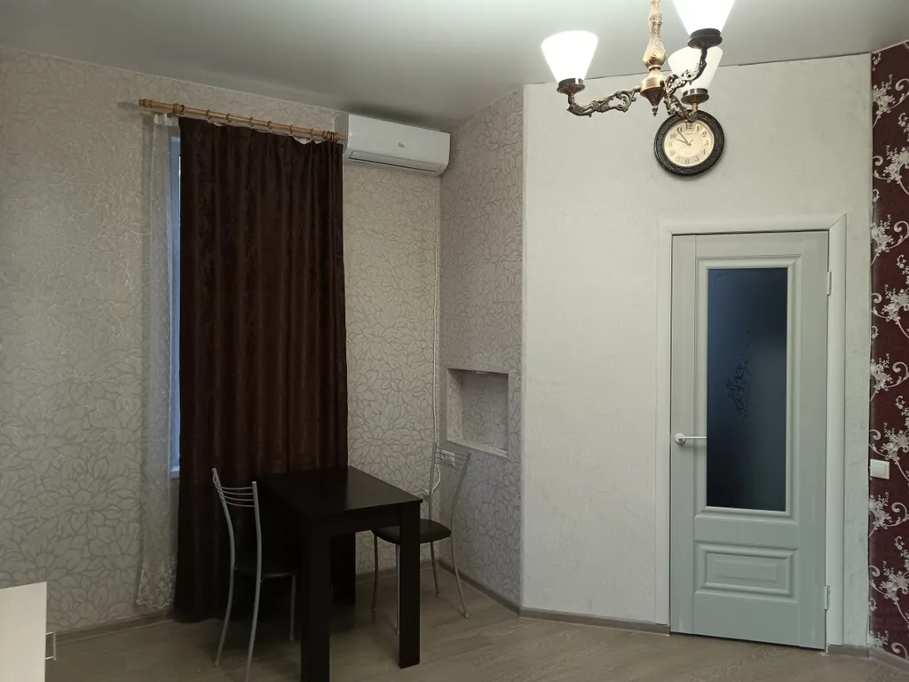 Отличная однокомнатная!!!