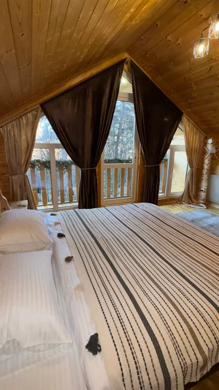 Двухэтажный коттедж в горах Карачаево-Черкесии