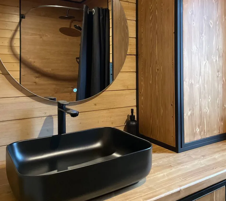 Плавучий дом Судак