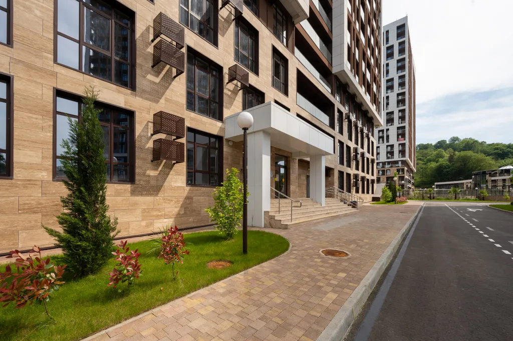 Стильная студия с видом на горы