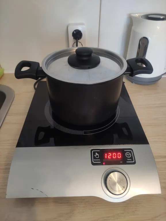 Уютная студия в скандинавском стиле