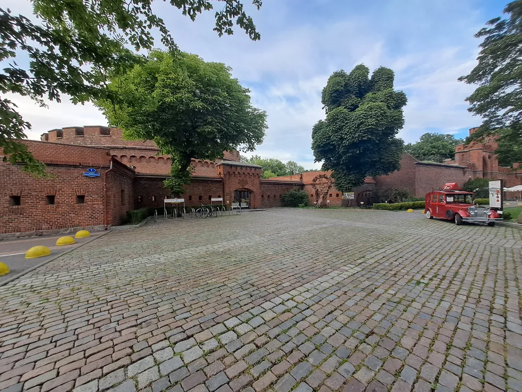 Квартира Квартира Просторный апартамент в новом доме у Верхнего Озера, Музея Янтаря — Калининград