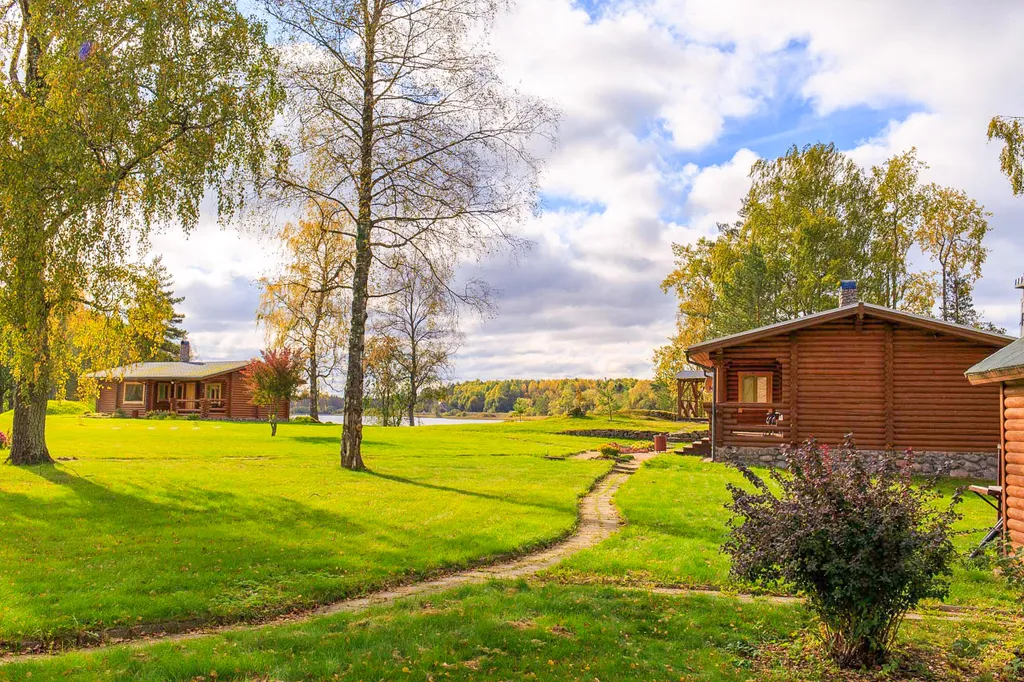 Коттедж с сауной для рыбаков на берегу озера Вуокса