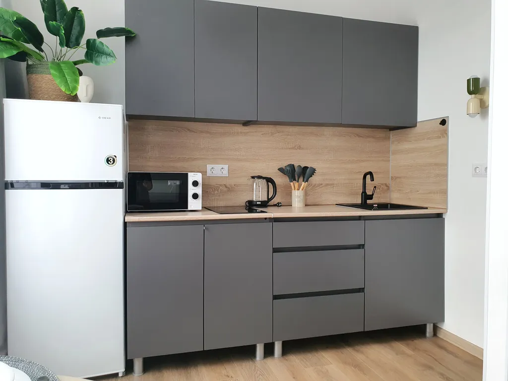 LanaRoom Дизайнерская евродвушка с панорамным видом и балконом