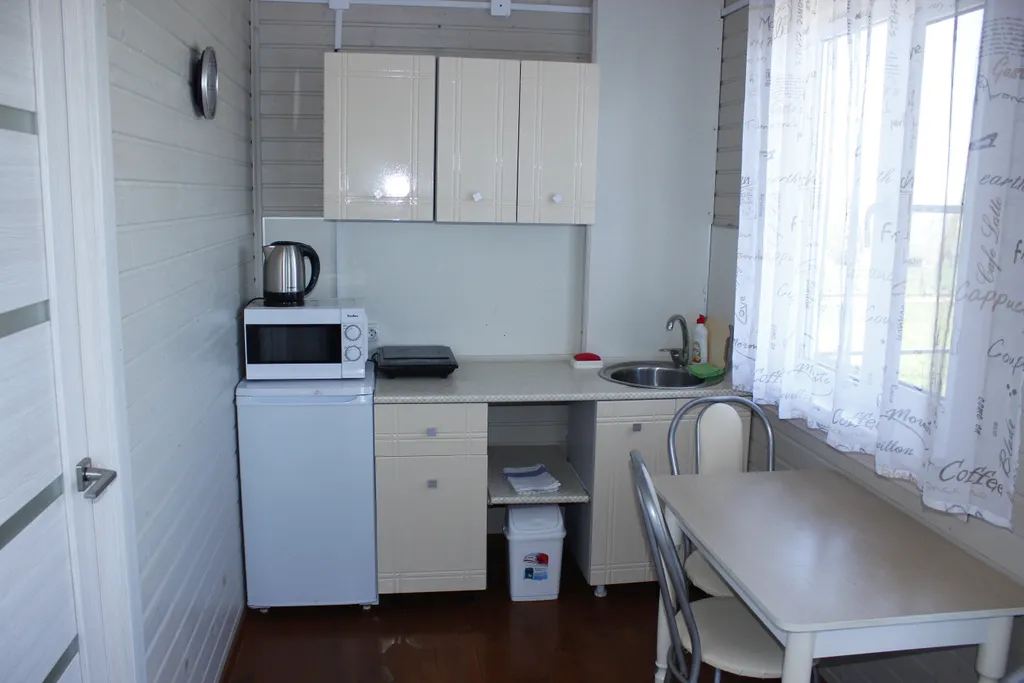 Апартамент двухкомнатный с видом на море первый этаж