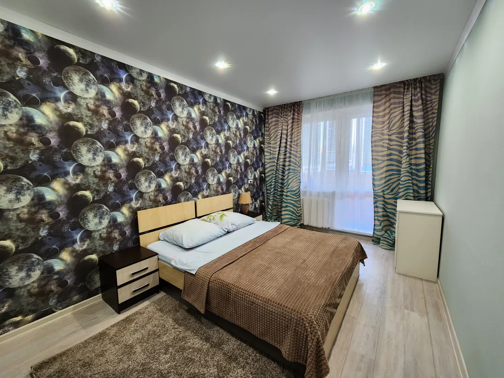 2-комнатная Квартира — аренда посуточно в Тобольск