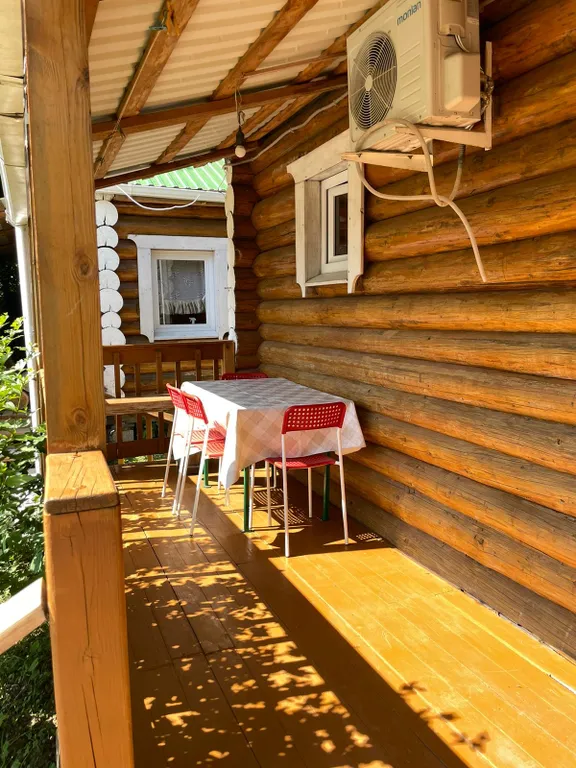 Двухкомнатный домик в 7 мин. от моря в тени деревьев с парковкой (№4)