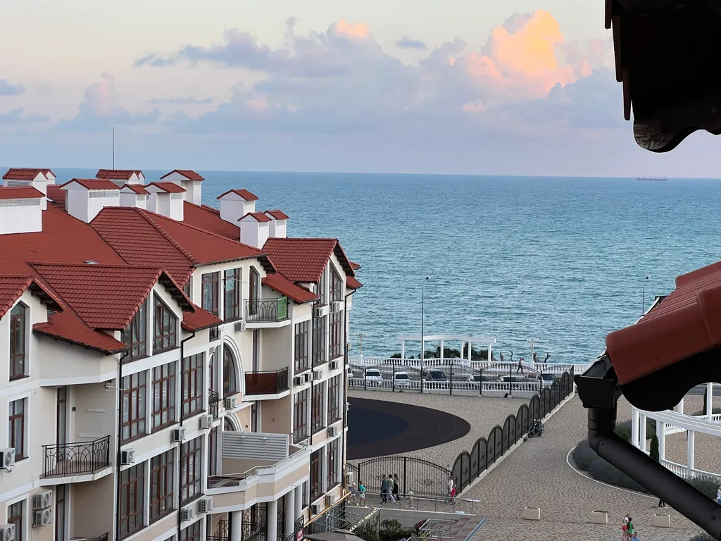 Дизайнерская квартира с прекрасным балконом