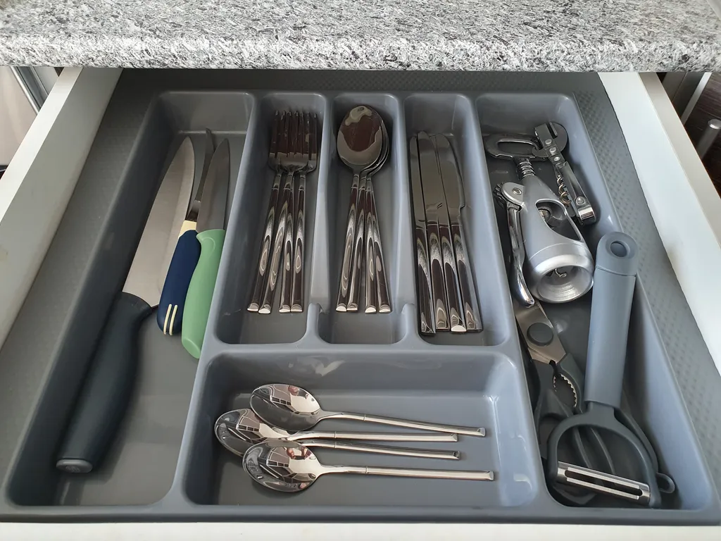 Двухкомнатная уютная квартира рядом с Ледовым и Спортивной ареной