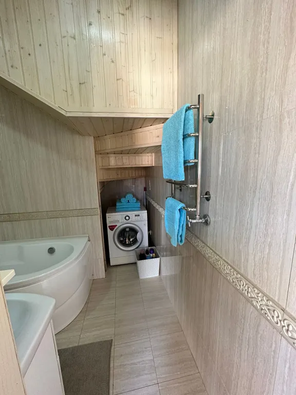 Уютный дом на берегу моря