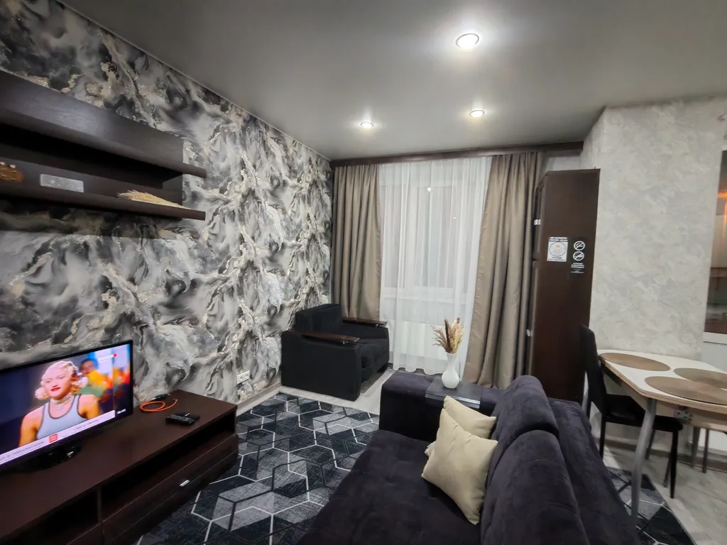 Студия черно-белое кино