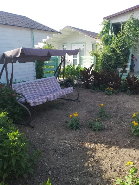 Коттедж Двухкомнатный дом — Темрюк