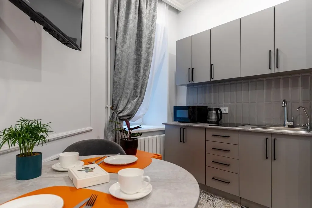 Исторический Петербург у порога - Центр, уют, новый интерьер