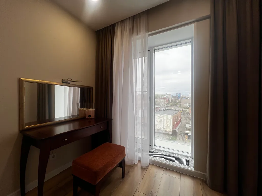 Квартира с панорамными окнами в центре Ижевска