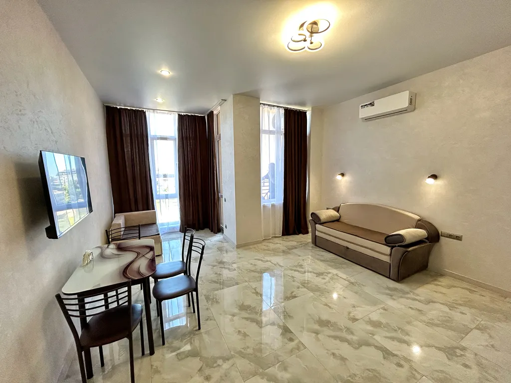 Квартира Квартира Уютная студия в ЖК Грин Сейл — Сириус