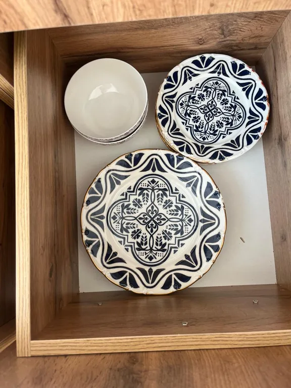 Современная квартира у набережной