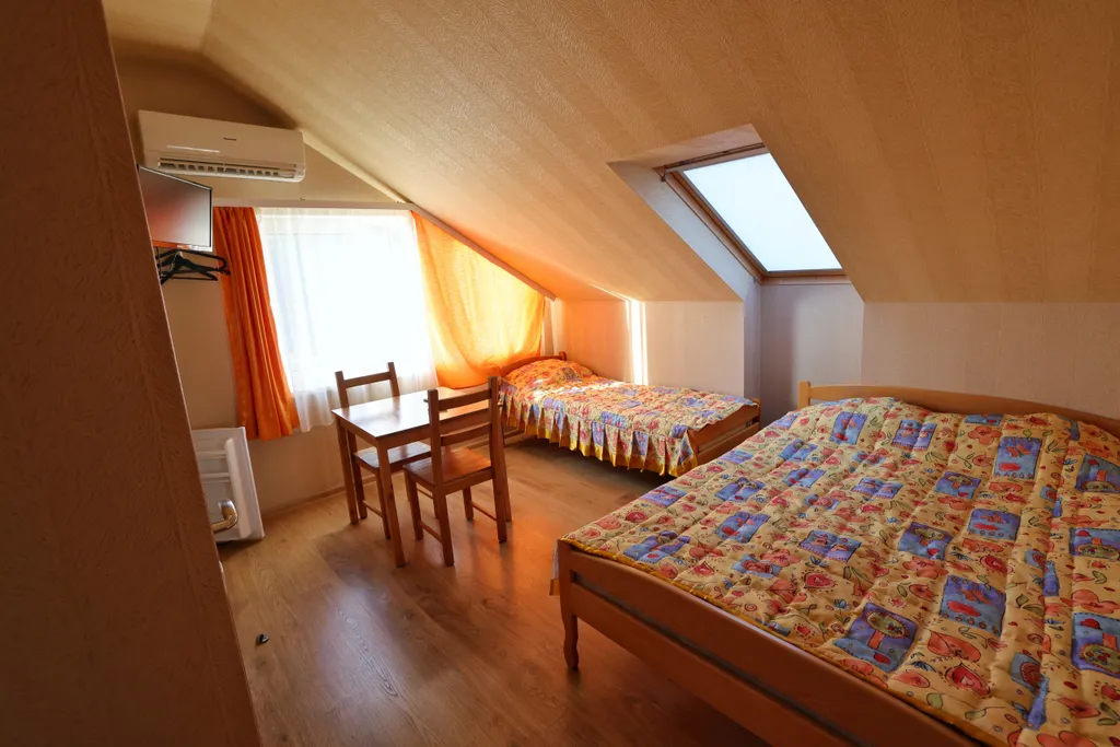 Квартира Трехместный номер без балкона с видом на горы — Лазаревское