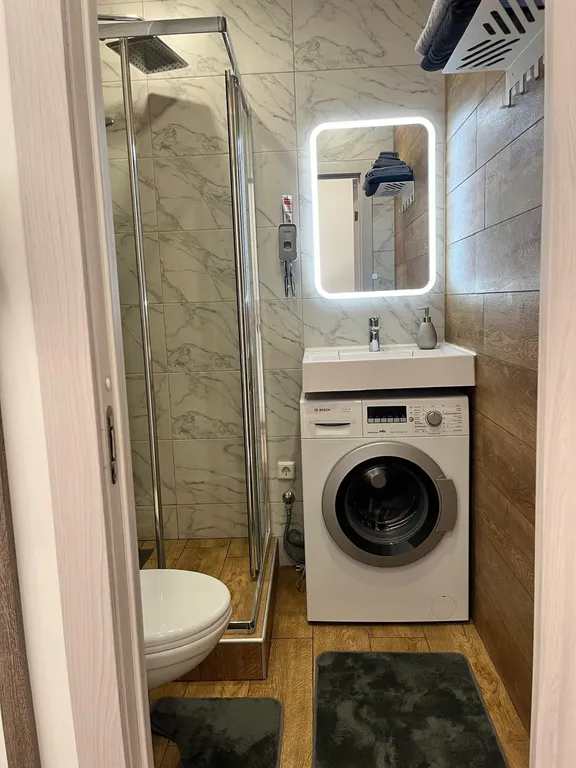 Отличная студия Аэропорт