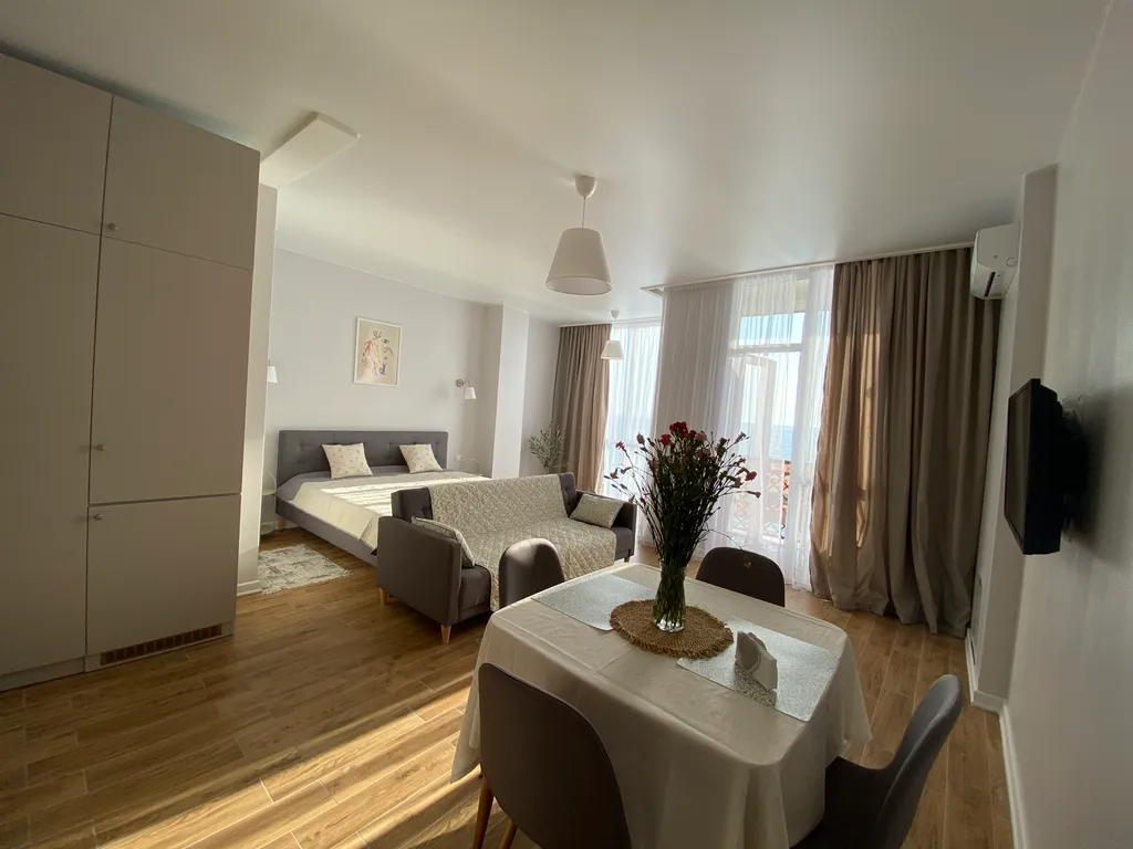 Апартамент на набережной с видом на море