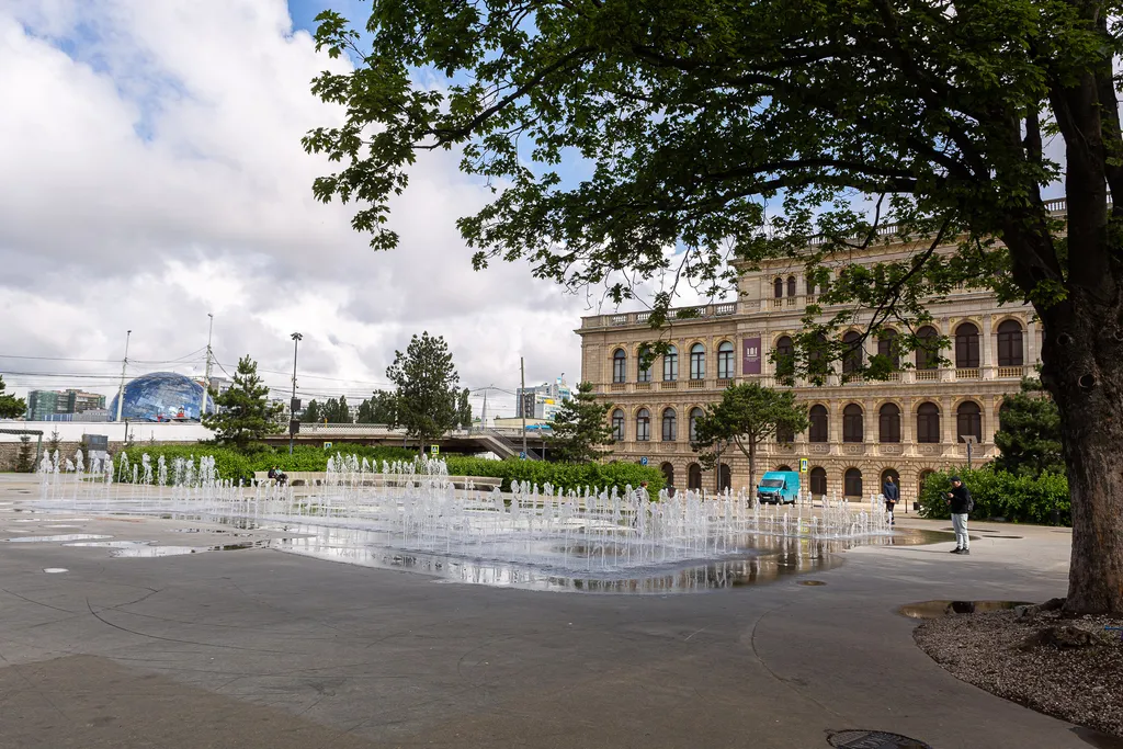 Квартира Апартаменты у поющего фонтана — Калининград