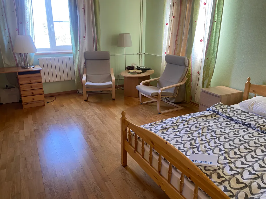 Коттедж на берегу реки с собственным пирсом