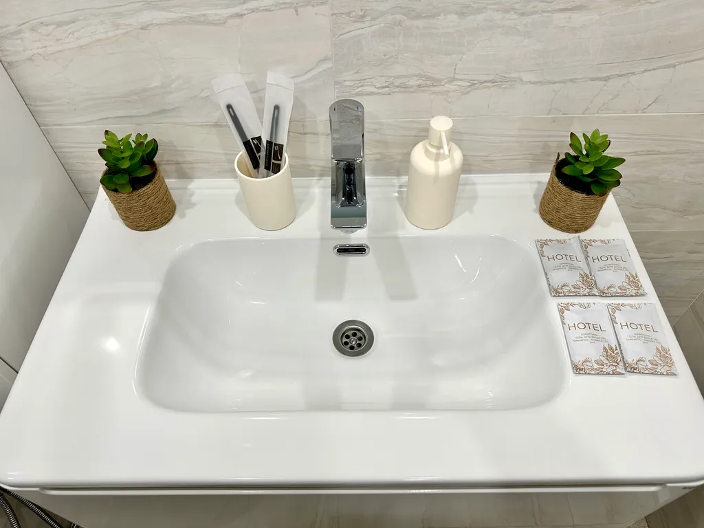 Уютная 1-комнатная квартира с видом на набережную и реку Свияга