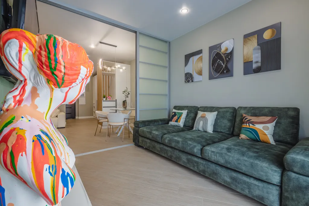 Просторная видовая трёхкомнатная квартира в приморском парке