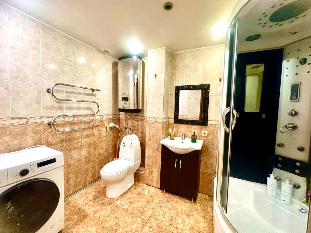 Комфортная квартира с Большой Гостиной