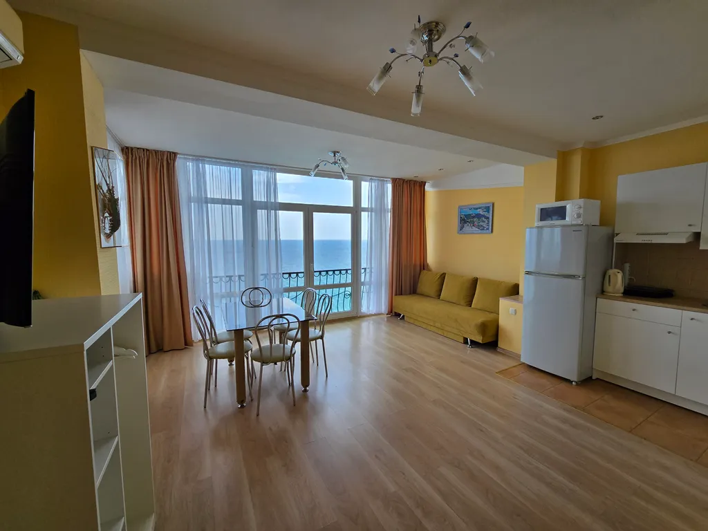 Квартира Апартамент с видом на море в эллинге Селена — аренда посуточно в Отрадное