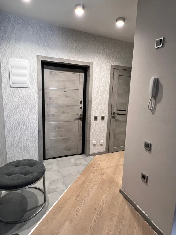 2-комнатная квартира с дизайнерским ремонтом