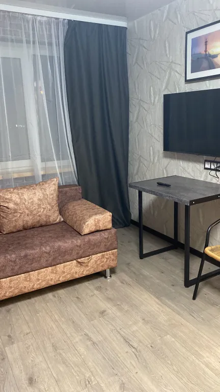 2-комнатная квартира с евроремонтом на проспекте Кирова