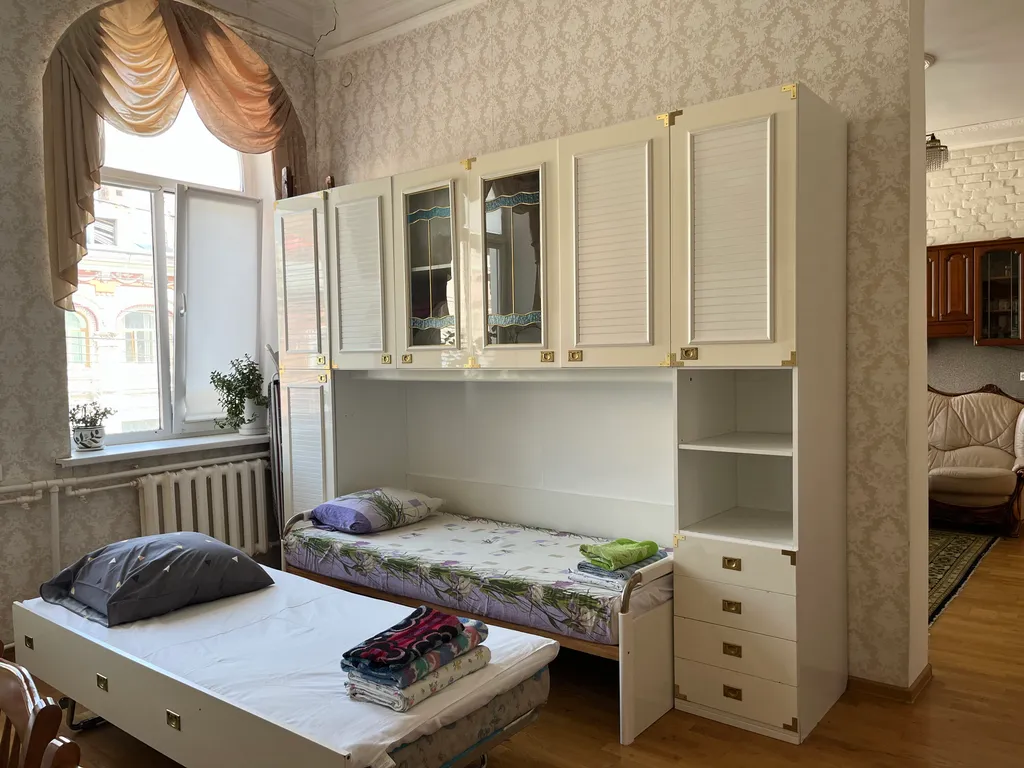 Квартира на усадьбе в купеческом центре исторического города