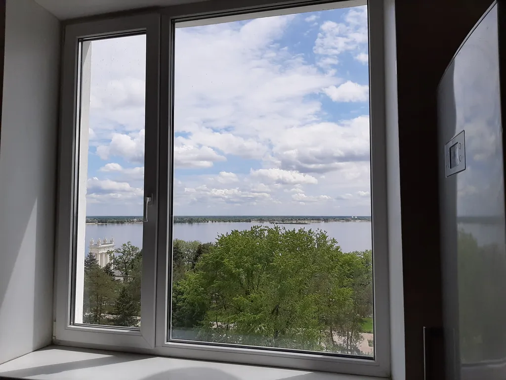Квартира Видовая квартира с балконом над Волгой, центральной набережной и парком — Волгоград