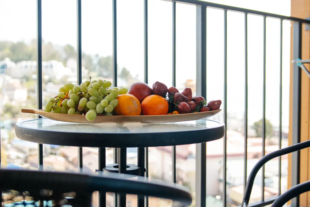 Студия на берегу моря