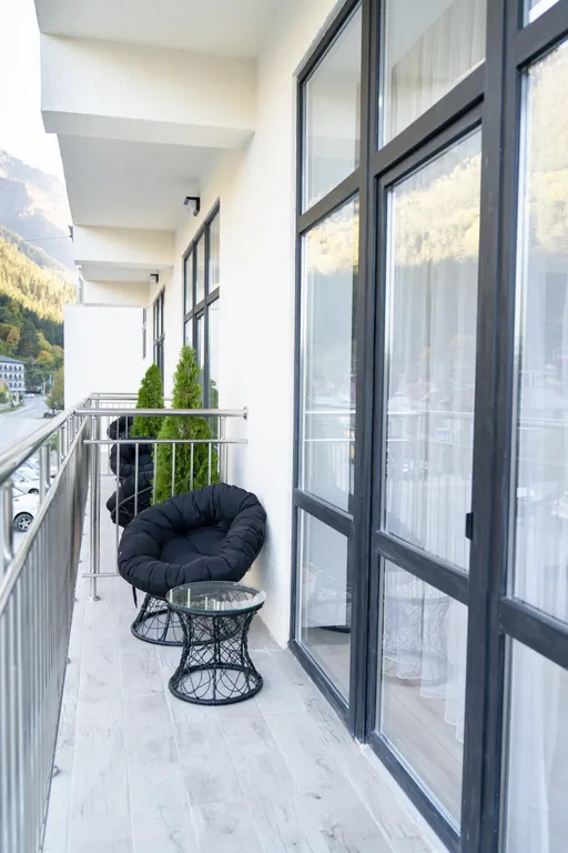 2-комнатные апартаменты с видом на горы