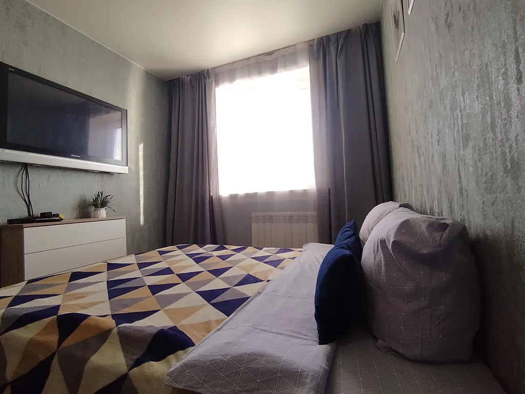 Уютная квартира около аэропорта Толмачево — аренда посуточно в Обь