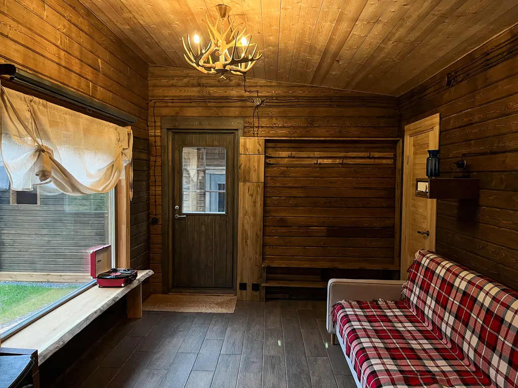 Дом у озера