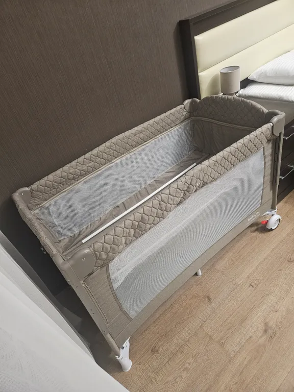 Апартаменты комфорт, две спальни, с видом реку и горы