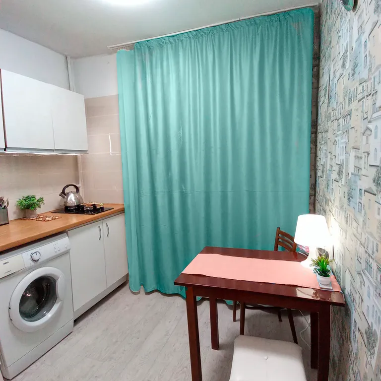 Трехкомнатная квартира 63м в Орбите