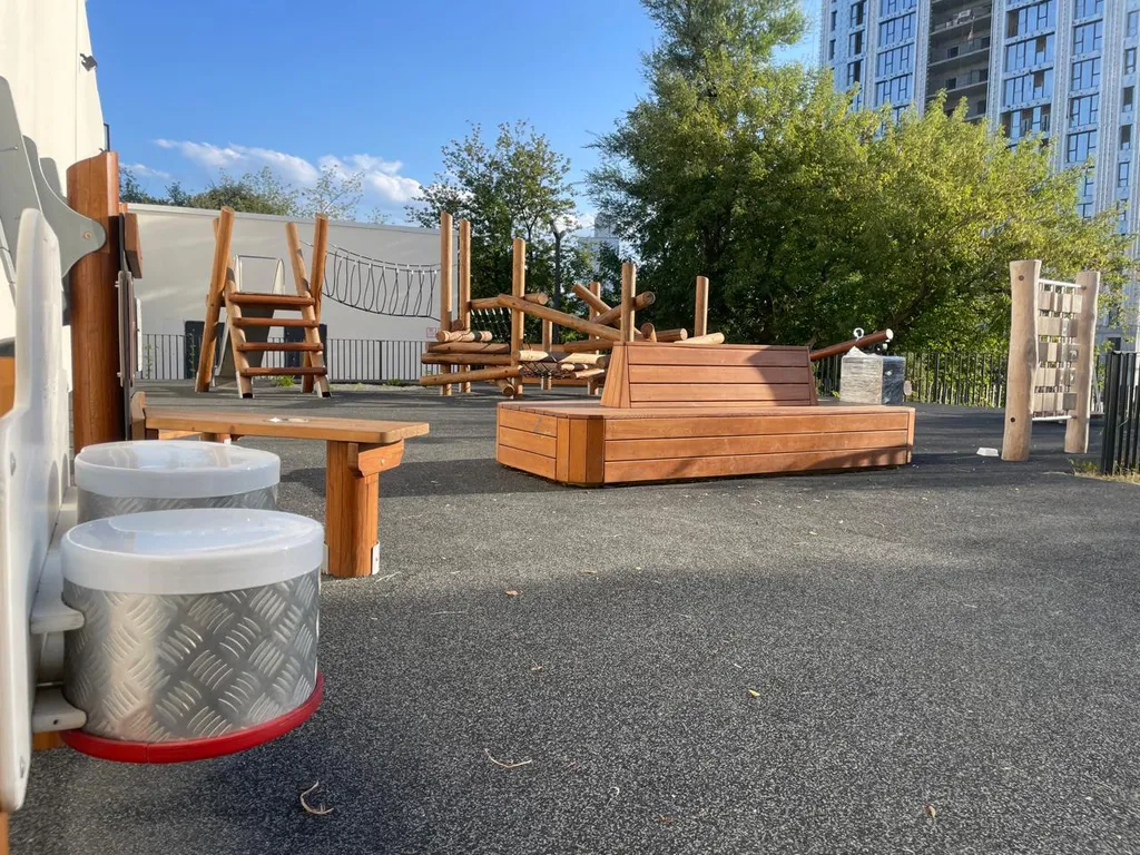 Квартира на берегу моря в новом доме бизнес-класса в 5 минутах от центра