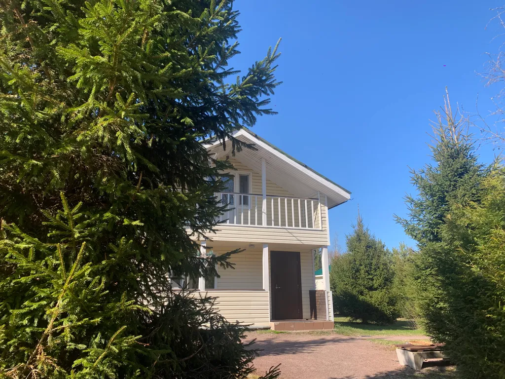 Дом в Карелии у реки с сауной