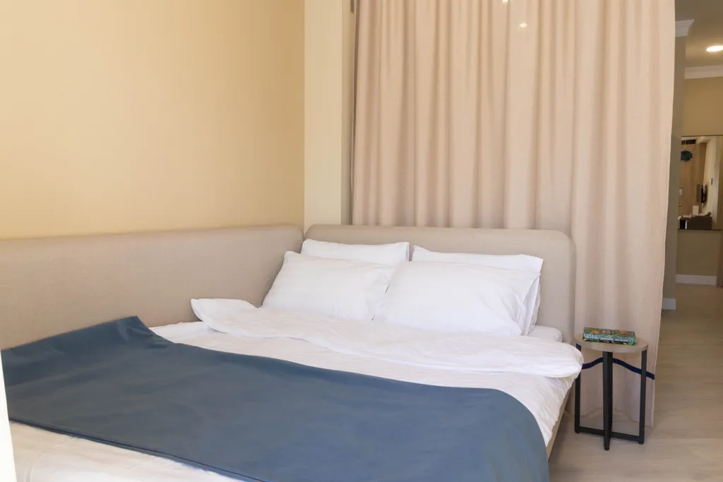 Студия у Массандровского парка в элитном районе Ялты