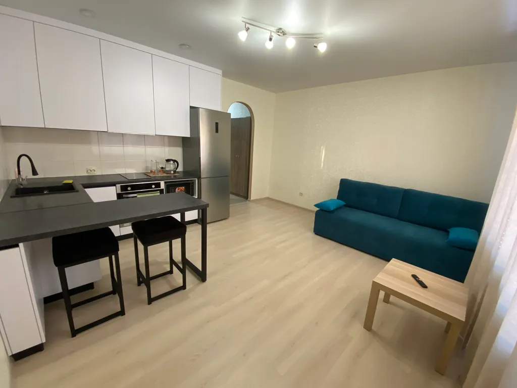 Квартира Квартира-студия в Старом Кировске — Омск