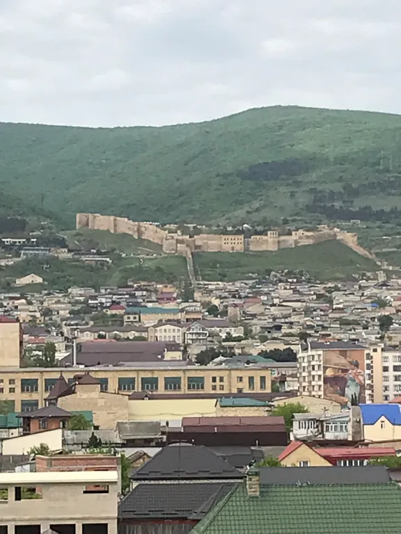 3-комнатная Квартира — аренда посуточно в Дербент