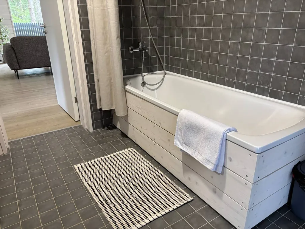 Стильный домик в лесу рядом с Икшинским водохранилищем